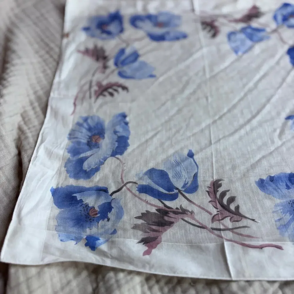 Vintage Floral Scarf Blue White Handkerchief Scarf‎ Cottagecore Scarf Romantic